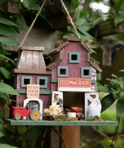 Farmstead Birdhouse